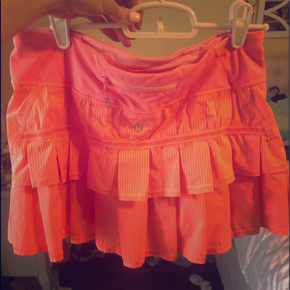 Lululemon skirt/skort with ruffles